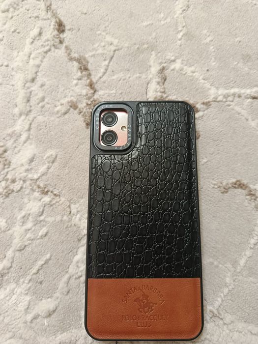 Продаю телефон Самсунг А04е 64