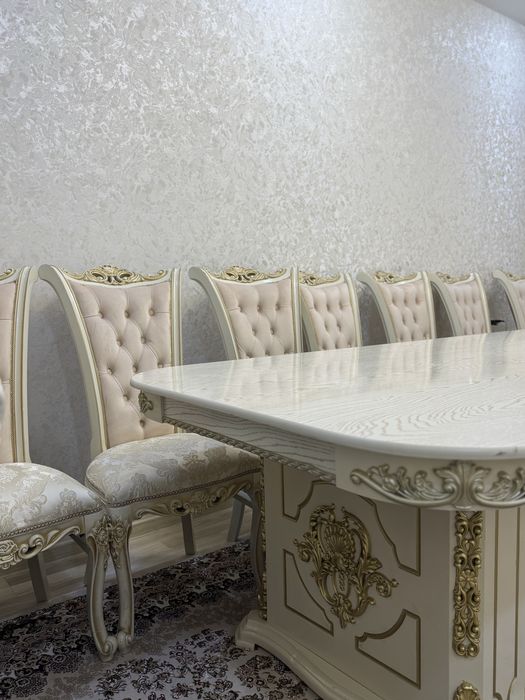 Продам стол и стулья 12шт