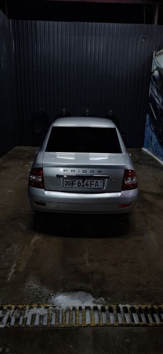 Lada priora 2008