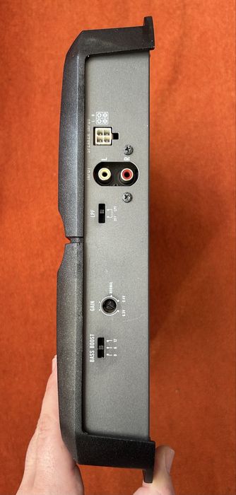 Усилвател  Pioneer GM 5300T двуканален автоусилвател