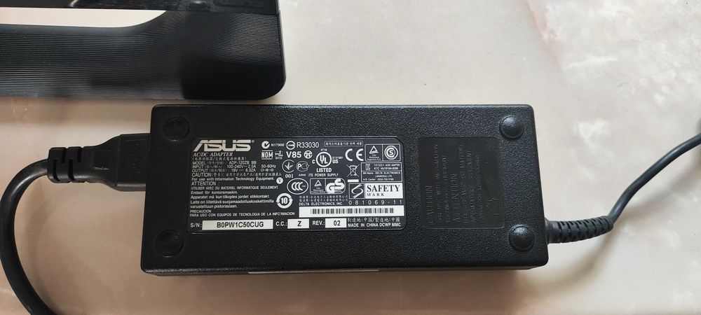 Моноблок ASUS ET2011EGT