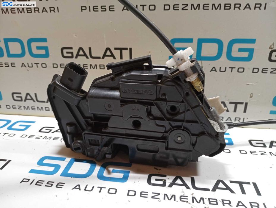 Incuietoare Broasca pentru Usa Portiera Stanga Spate Volkswagen Amarok 2010 - 2016 Cod 1S4839015C [M7471]