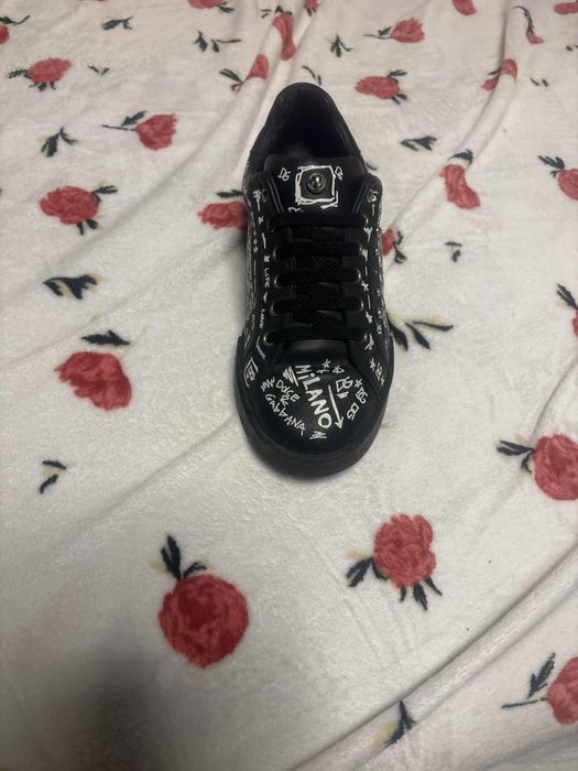 adidași dolce gabana marime:35 au fost doar odată purtați