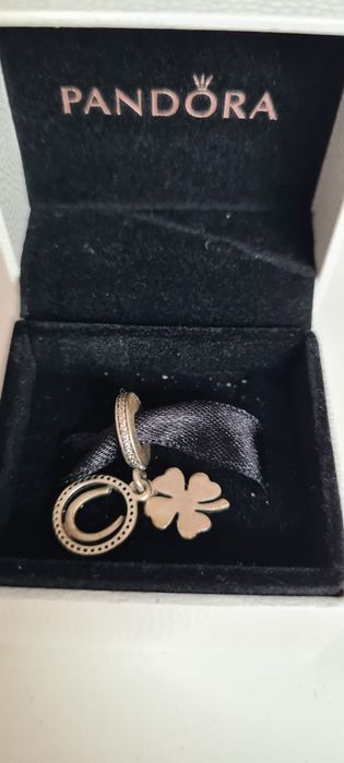 Vand Pandora diverse, colectie personala, NOI