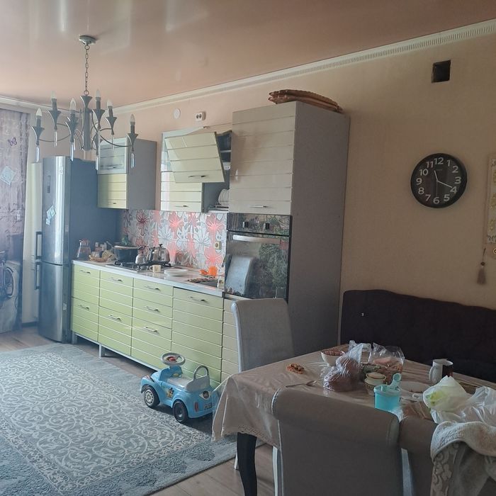 Сдам 2 комнатную квартиру
