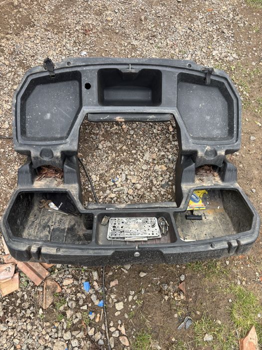 Vând ladă atv cf moto