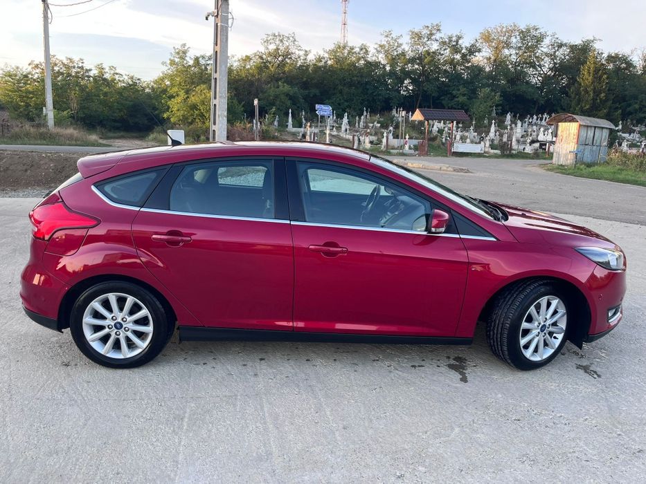FORD Focus 2015 — imagine 3