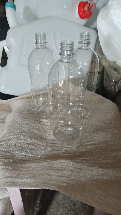 Продам бутылки ПЭТ