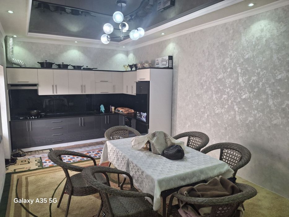 Navoiy Kalxozda Ajoyib hovli Sotiladi