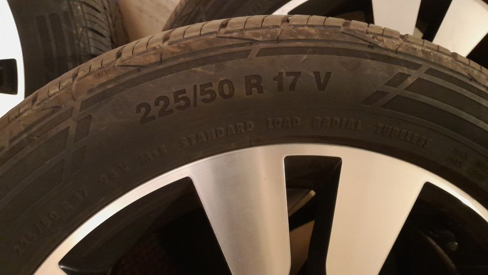 Roti Skoda yeti 17 inchi cu anvelope continental vara