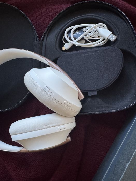 Слушалки Bose 700, Wireless, Noise cancelling