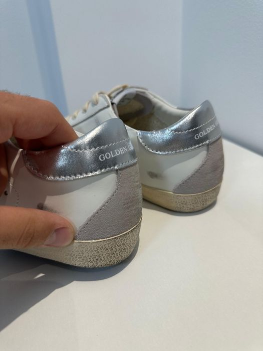 Golden Goose Superstar aurii mărimea 39