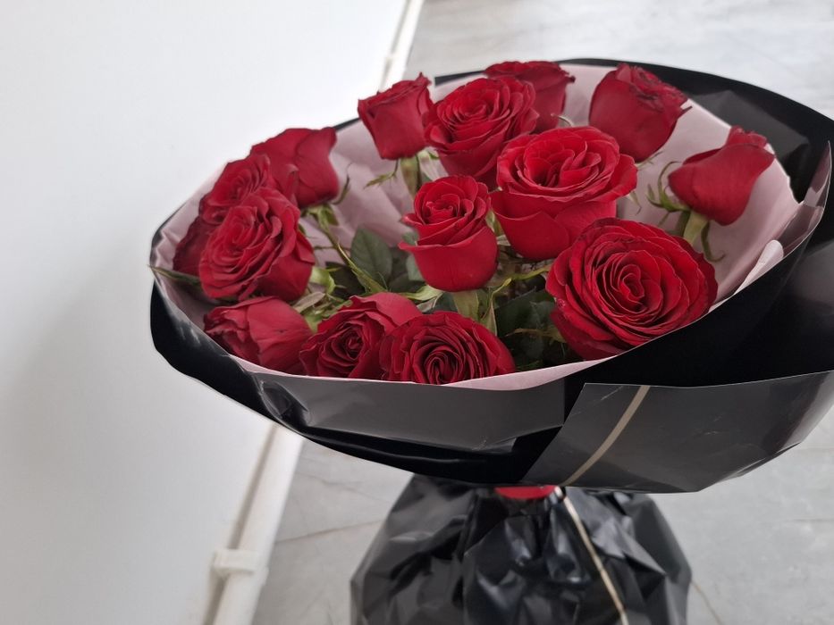 Күшті гүл иісі керемет