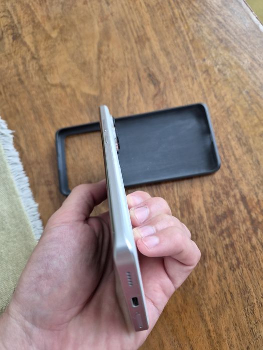 Xiaomi redmi note 13pro plus