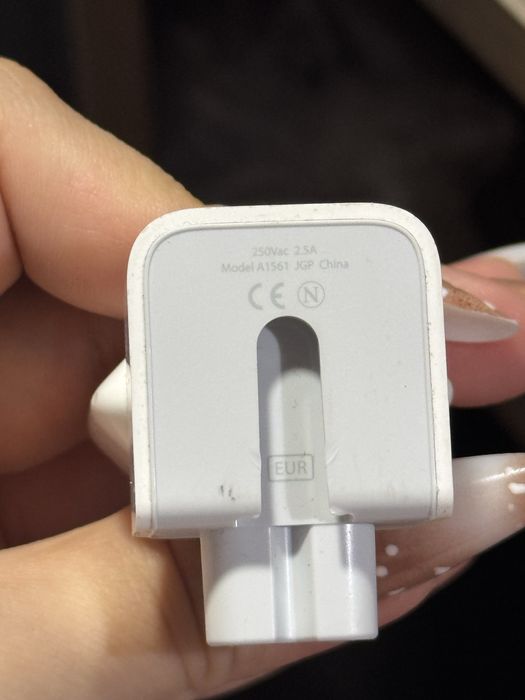 Адаптер Apple для MacBook Air, iPad, 30Вт