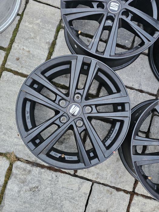 Jante Seat r16 black