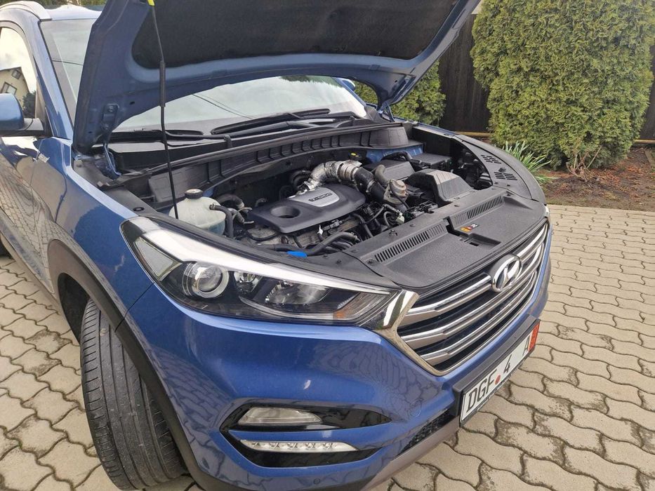 Hyundai Tucson 4x4 an 2016 | 1.6 benzină 177 CP Euro6 | Automat | Germania