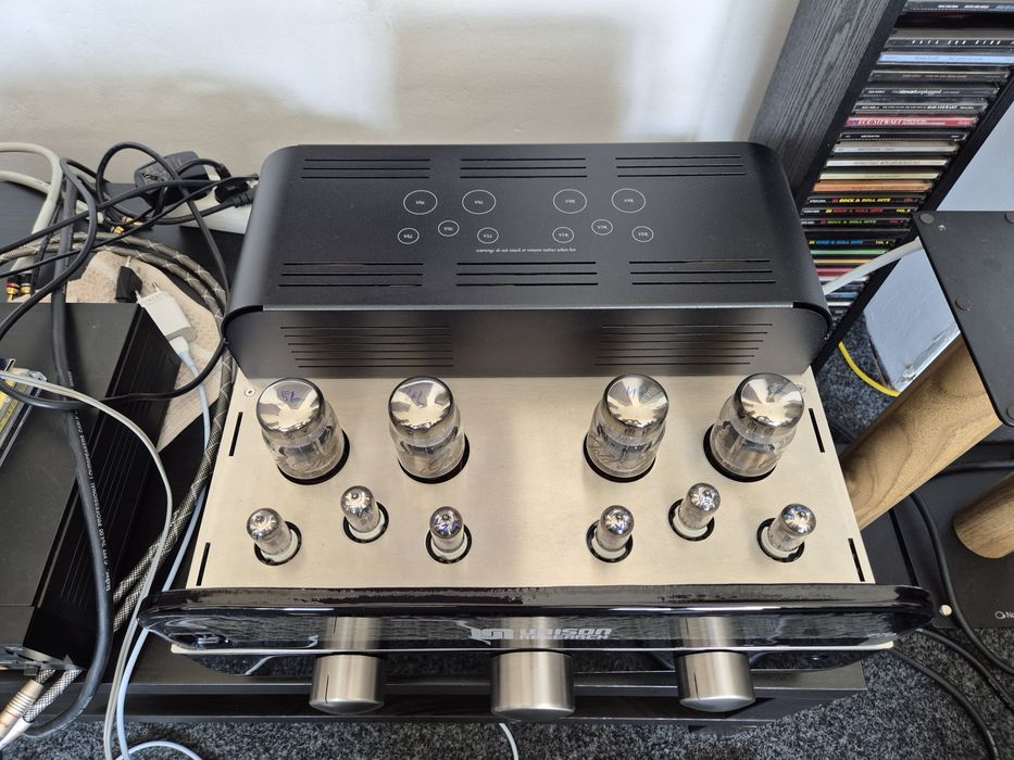 Unison Research P70 Murano amplificator lampi High End Reducere