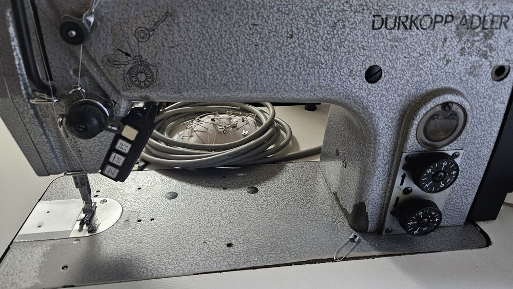 Masina de cusut Durkop