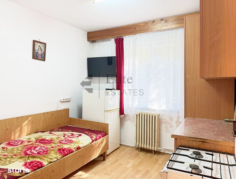 Garsoniera de vanzare central in Oradea — fotografia 1