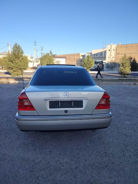 Продается Мерседес бенз