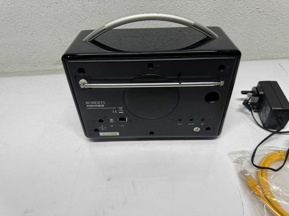 Радио - Roberts Stream 83i