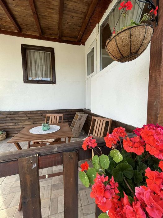 Къща за гости на брега на язовир Батак .Тишината от която имате нужда