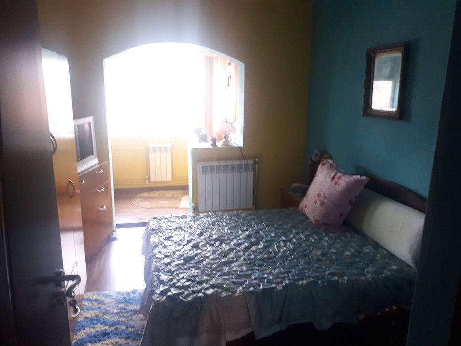 Apartament langa școala