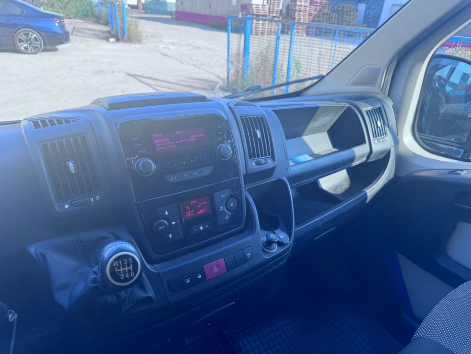 Autoplatforma Citroen jumper