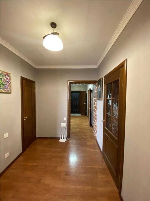 в продаже 3 комнатная квартира в городе