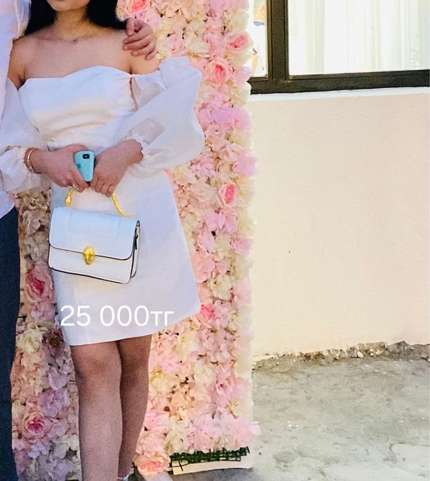 продаю свои платья