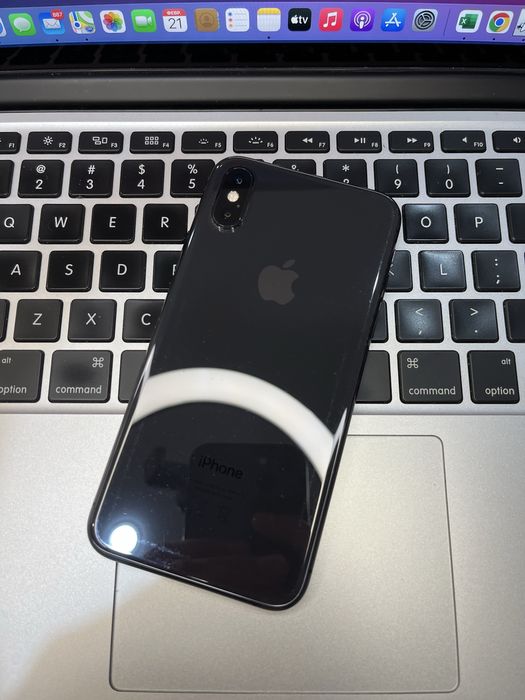 Телефон iPhone XS 64gb