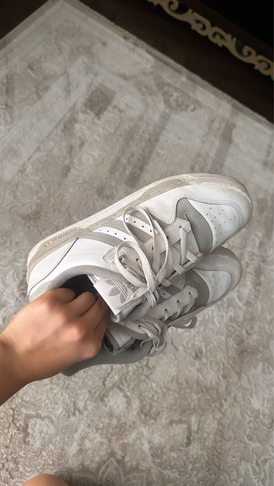 Adidas кроссовки