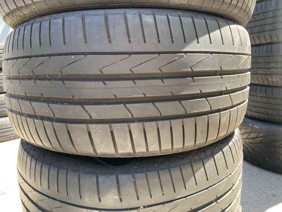 Шины 225/50/17 комплект бу ханкок