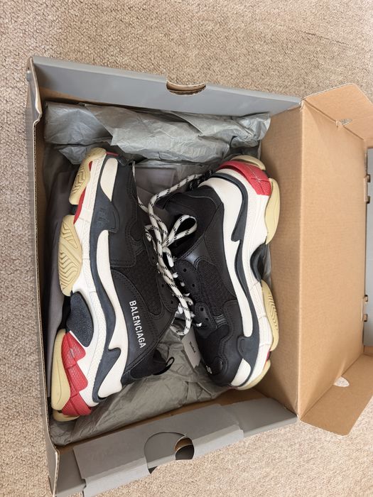 Balenciaga Triple S