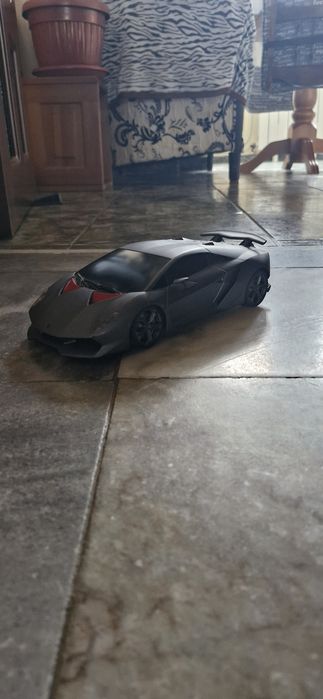 Lamborghini с дистанционно