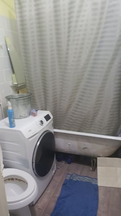 Уй сотилади срочна заканалда жойлашган 5 етаж