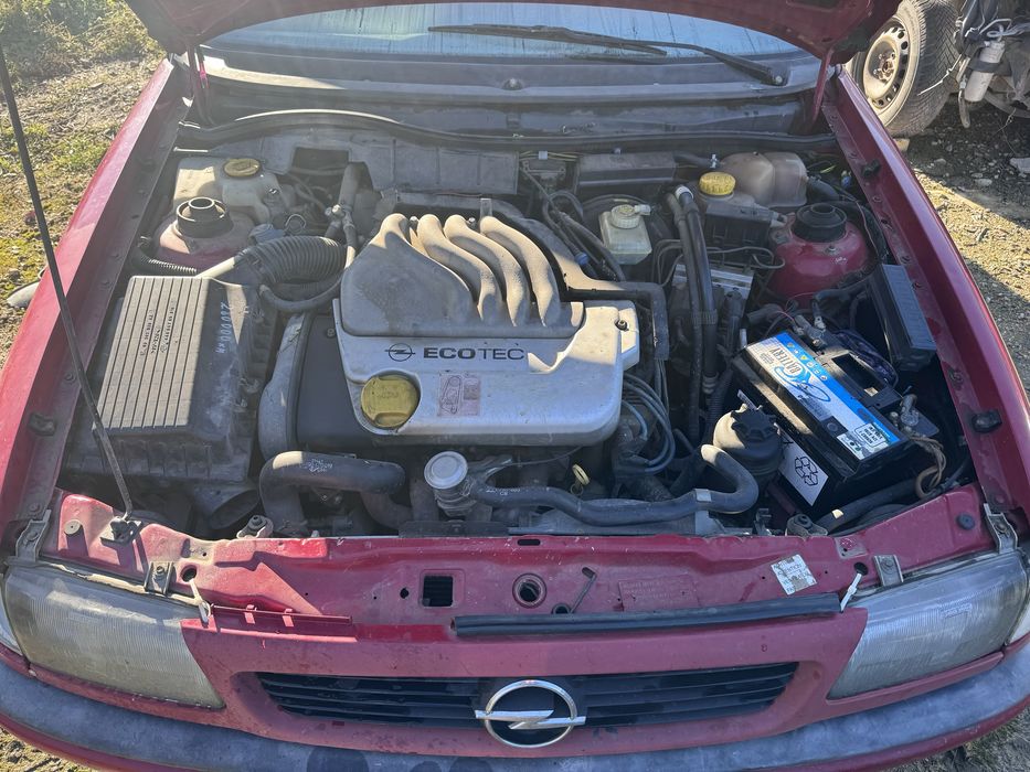 Опел Астра ф 1.6и 16в 101кс 1997г На Части