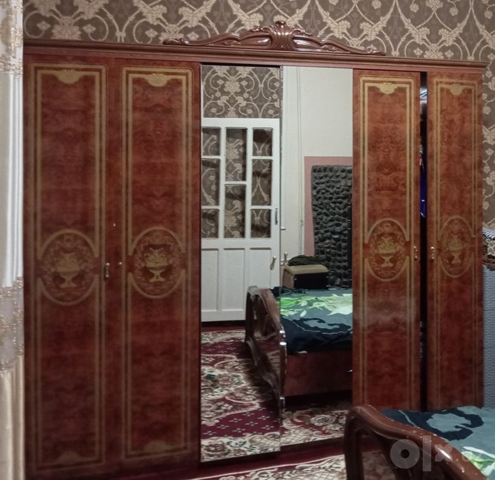 Спальний гарнитура