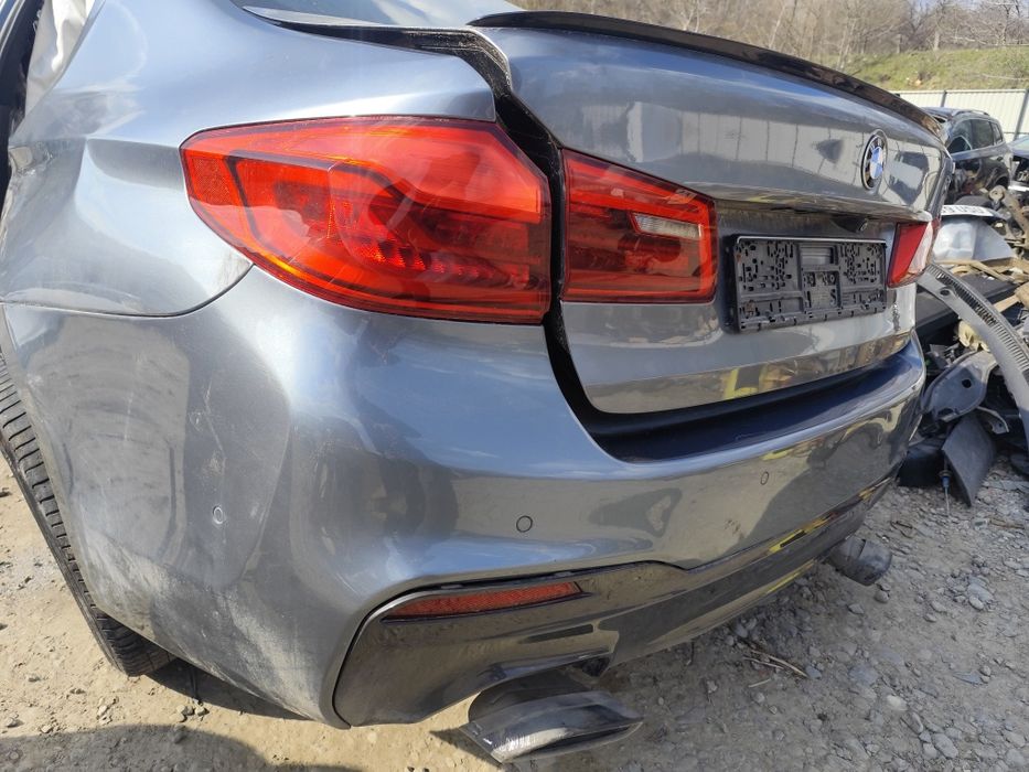 Elemente spate BMW G30 seria5 Bara M, stop capota spate evacuare dubla
