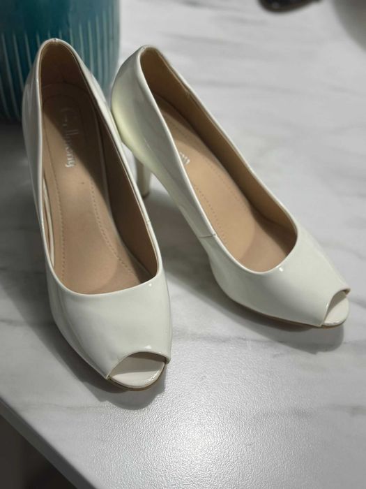 Vand sandale dama impecabile