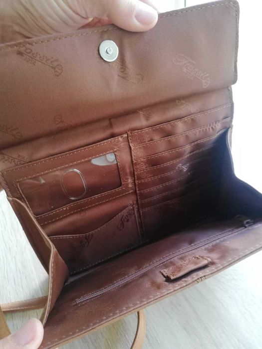 Уникална чантичка на Fosil - естествена кожа