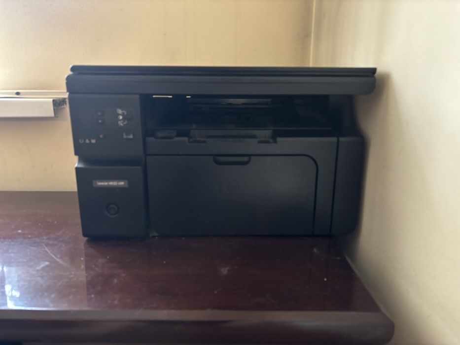 Продам принтер laser jet m1132