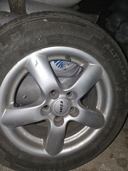 Jante cu cauciucuri 195/65/r15