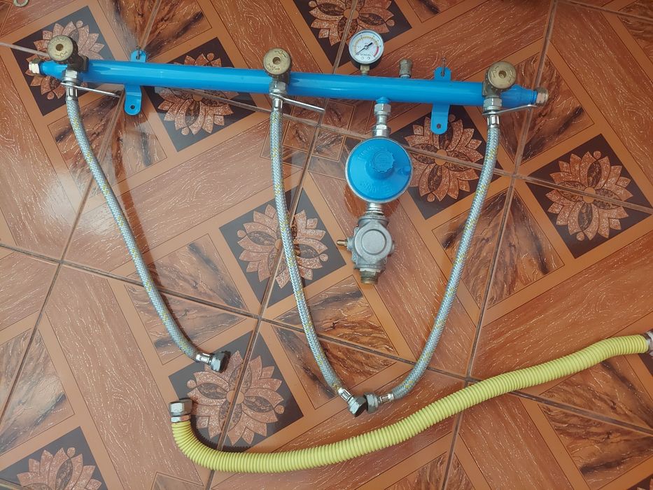 3 Butelii ( 50l )+chit pentru centrală +3butelii rezervă(50l)