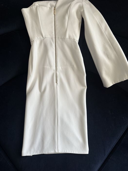 Rochie Sharon Rhea Costa xs/s- alba