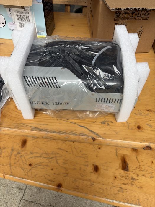 Masina fum 1200 W