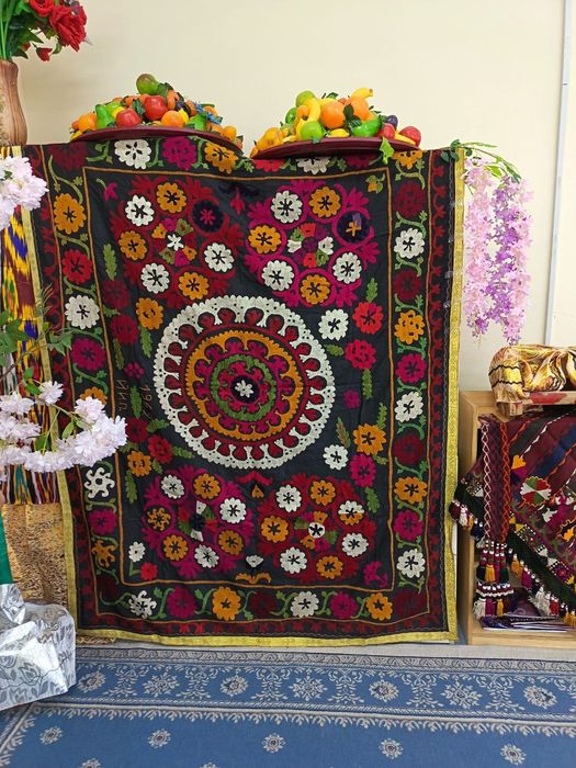 Soʻzana qadimgi 50 yillik qoʻl mehnati