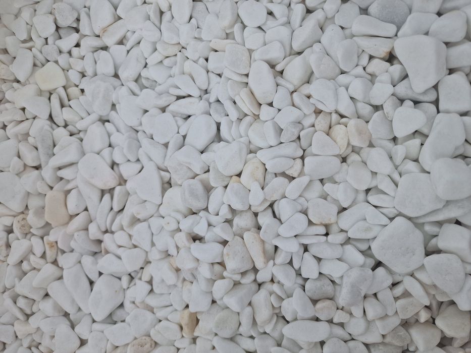 Piatra naturala gradina thassos alba si multicolora