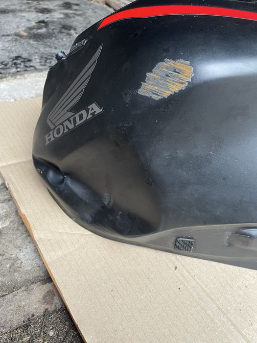 Капак алтернатор и резервоар Honda cbr 650 r